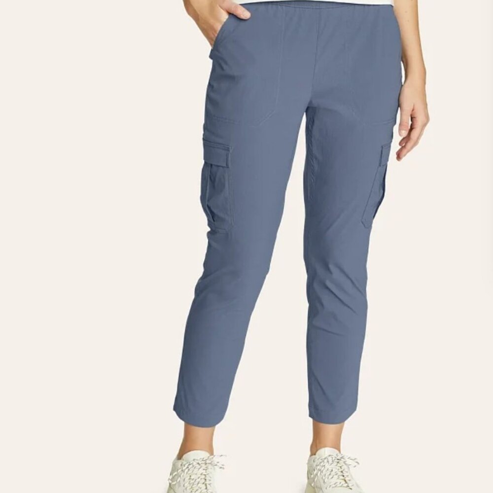 Eddie Bauer Women's Guide Ripstop Cargo Ankle Pants in Mulberry Size 8 - Picture 4 of 6